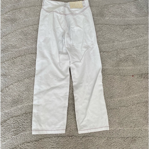 White high rise, wide leg jeans - Picture 3 of 4